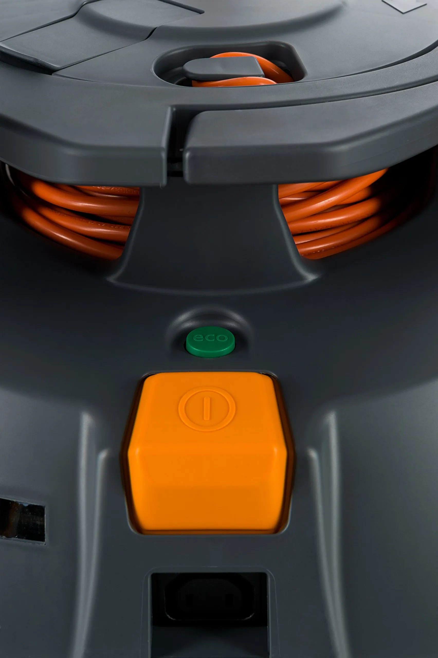 D7524262 Aero 15 Plus Canister Dry Vacuum, 4 Gallon, Grey/Orange - Efficient, Quiet, Ergonomic Design - Image 6