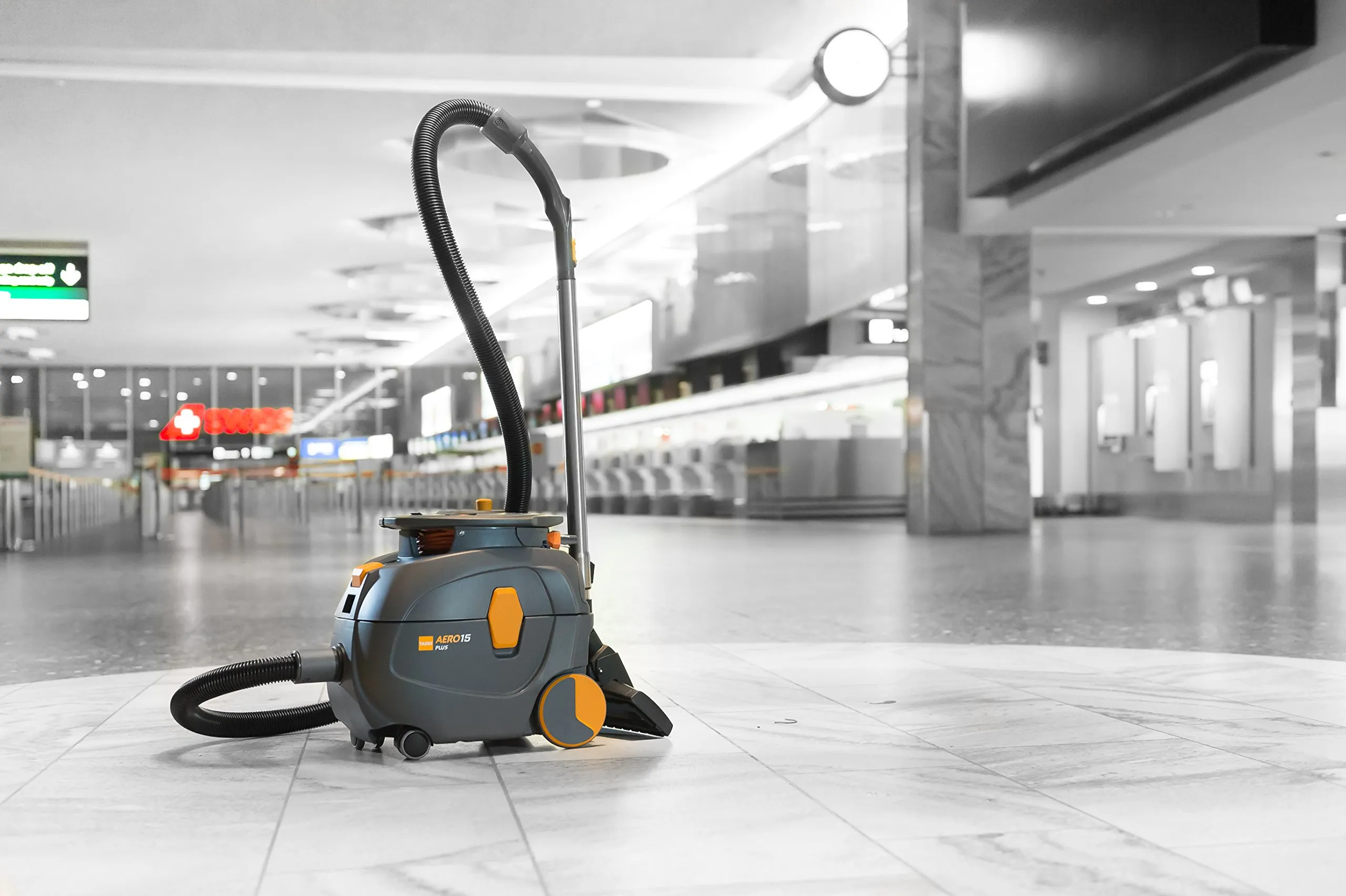 D7524262 Aero 15 Plus Canister Dry Vacuum, 4 Gallon, Grey/Orange - Efficient, Quiet, Ergonomic Design - Image 9