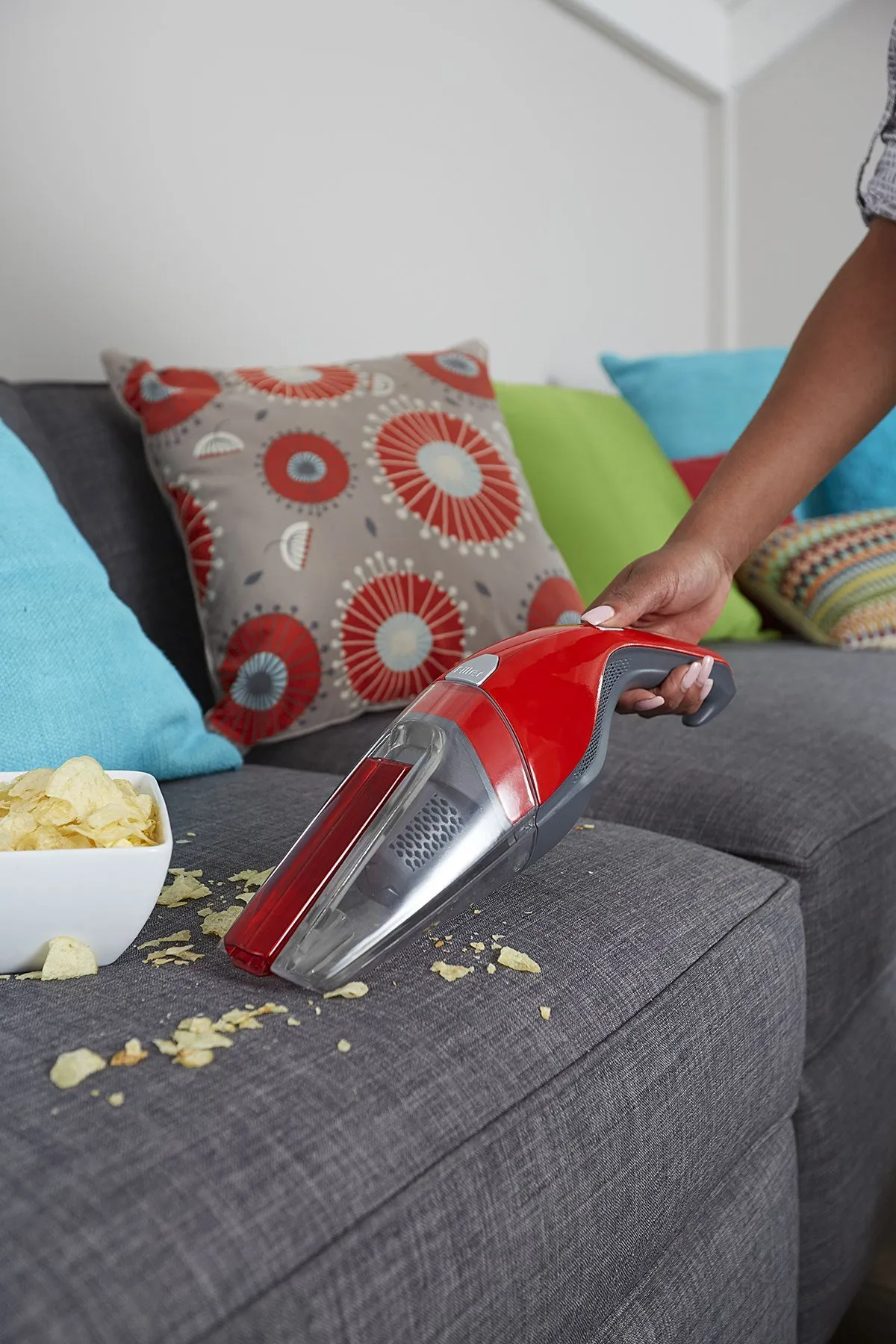 Dirt Devil Quick Flip 8V Lithium Cordless Handheld Vacuum in Red - Lightweight & Powerful - Image 2