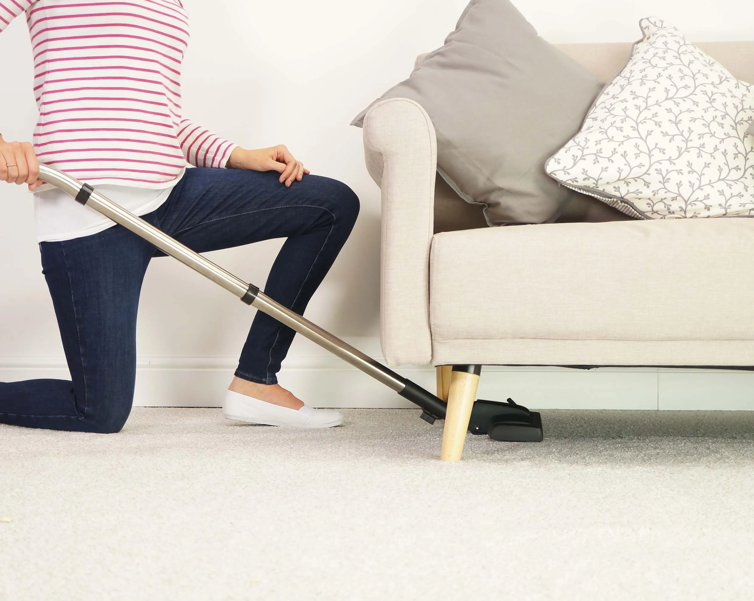 NaceCare Canister Vacuum, Red - Compact Design with 680W Motor, TriTex Filtration & Tools - Image 4