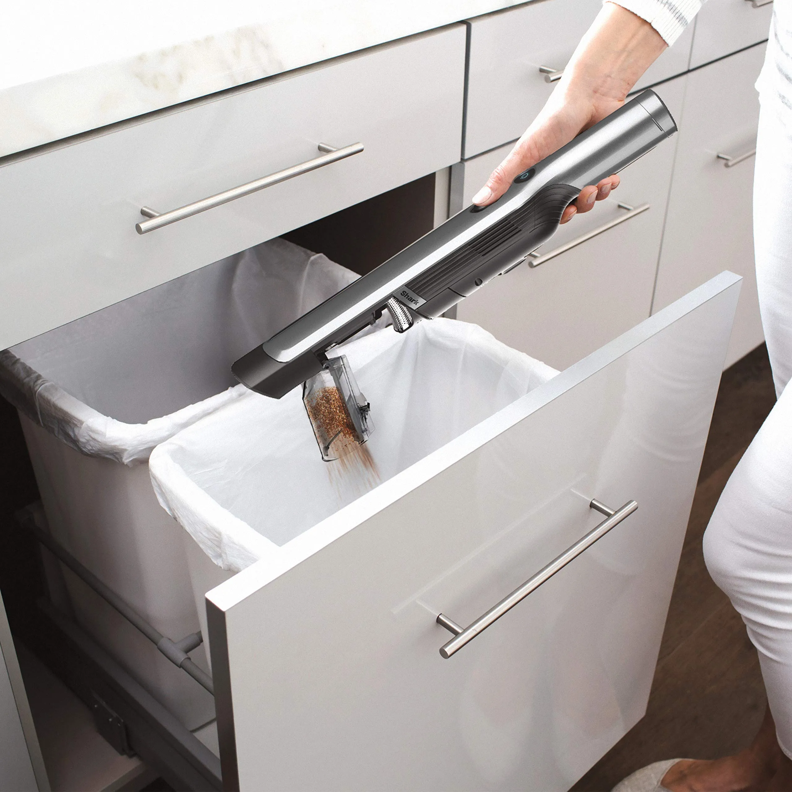 Shark ION W1 Handheld Vacuum - 1.4 lbs Lightweight, Powerful Suction, ION Charging Dock, Renewed - Image 5